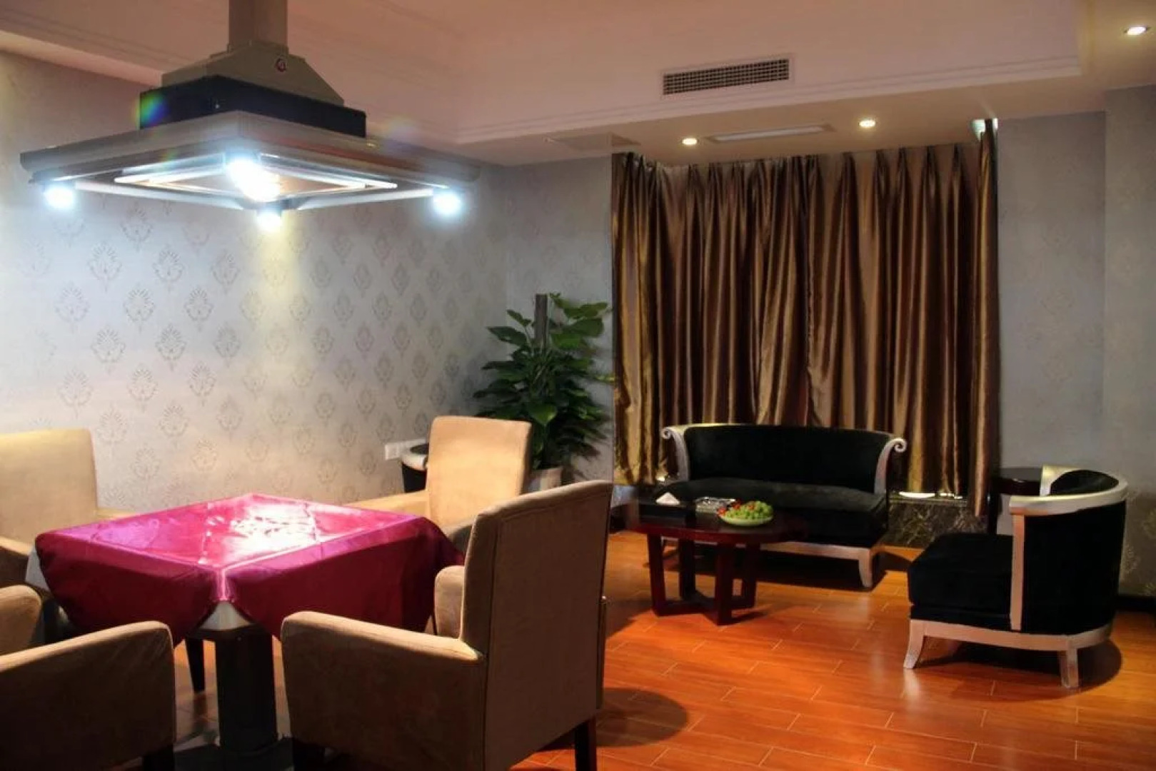 Yueyu Lake View Hotel