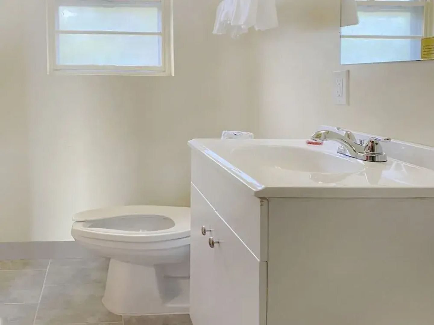 Oyo Hotel North Lima Oh Boardman1