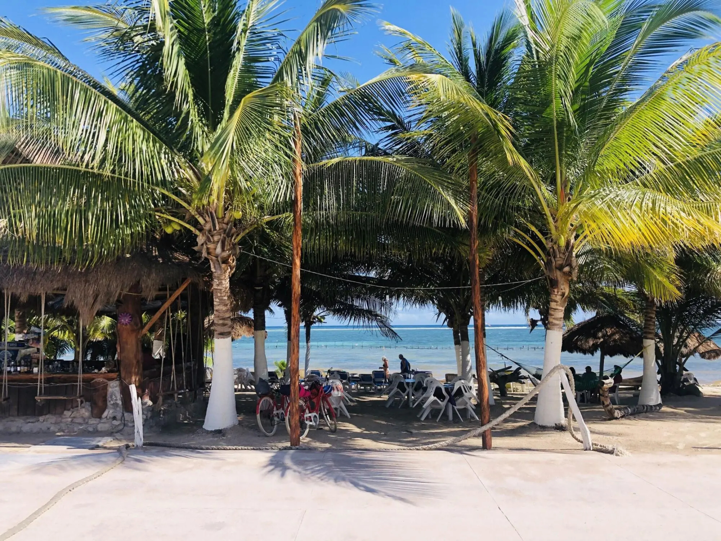 Camping Lunas Bar