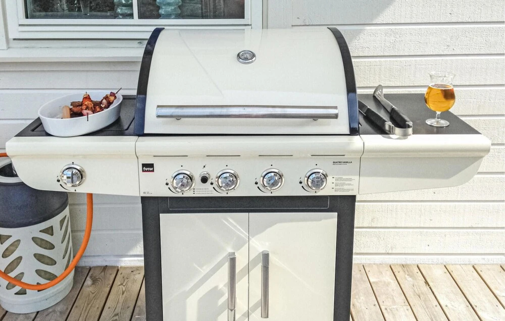 Stunning Home in Stadlandet With 4 Bedrooms and Jacuzzi