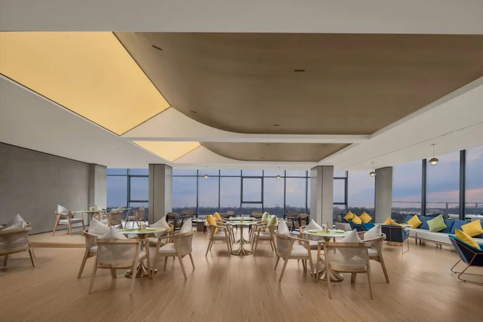Holiday Inn Express Jiangmen Yinhu Bay by IHG