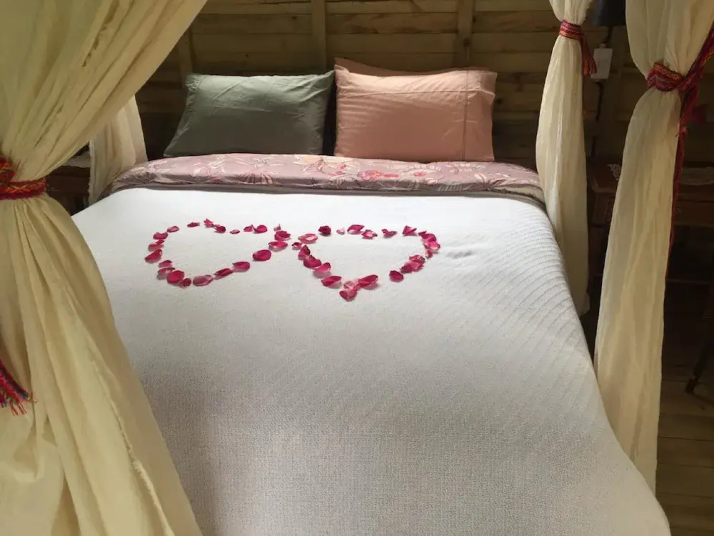 Chalet y Habitaciones Liwana