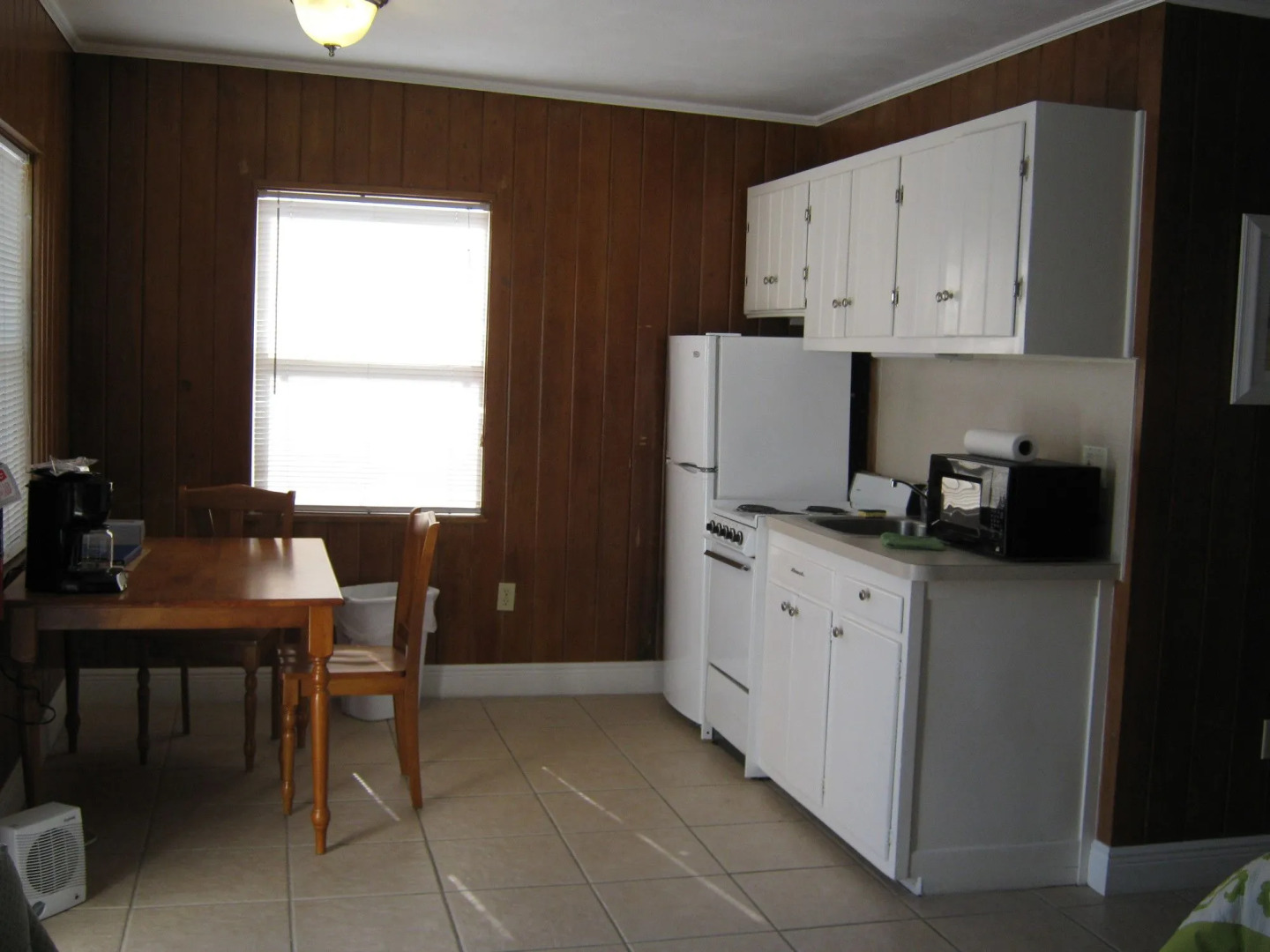 The Holiday Court Villas and Suites