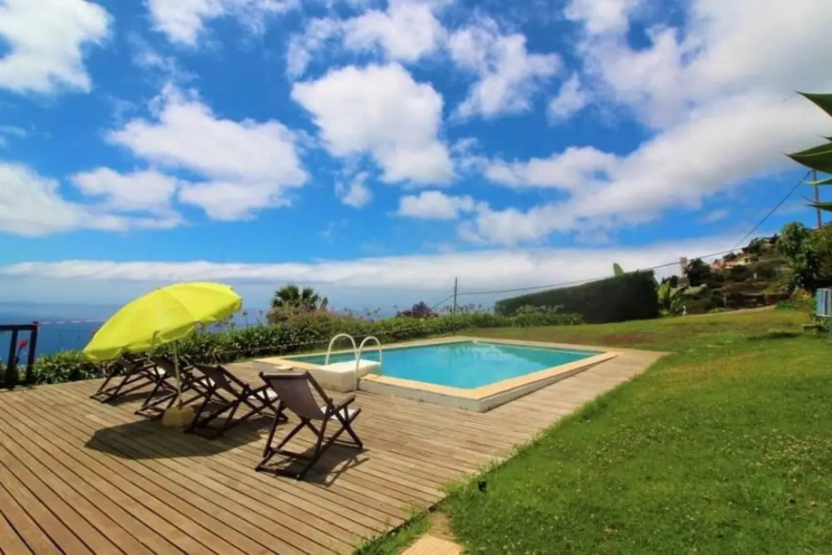 House With 3 Bedrooms in Fajã da Ovelha, With Wonderful sea View, Pool Access, Enclosed Garden