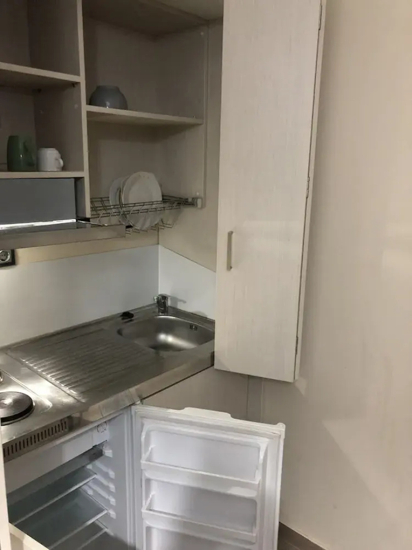 Roomotel Apartments
