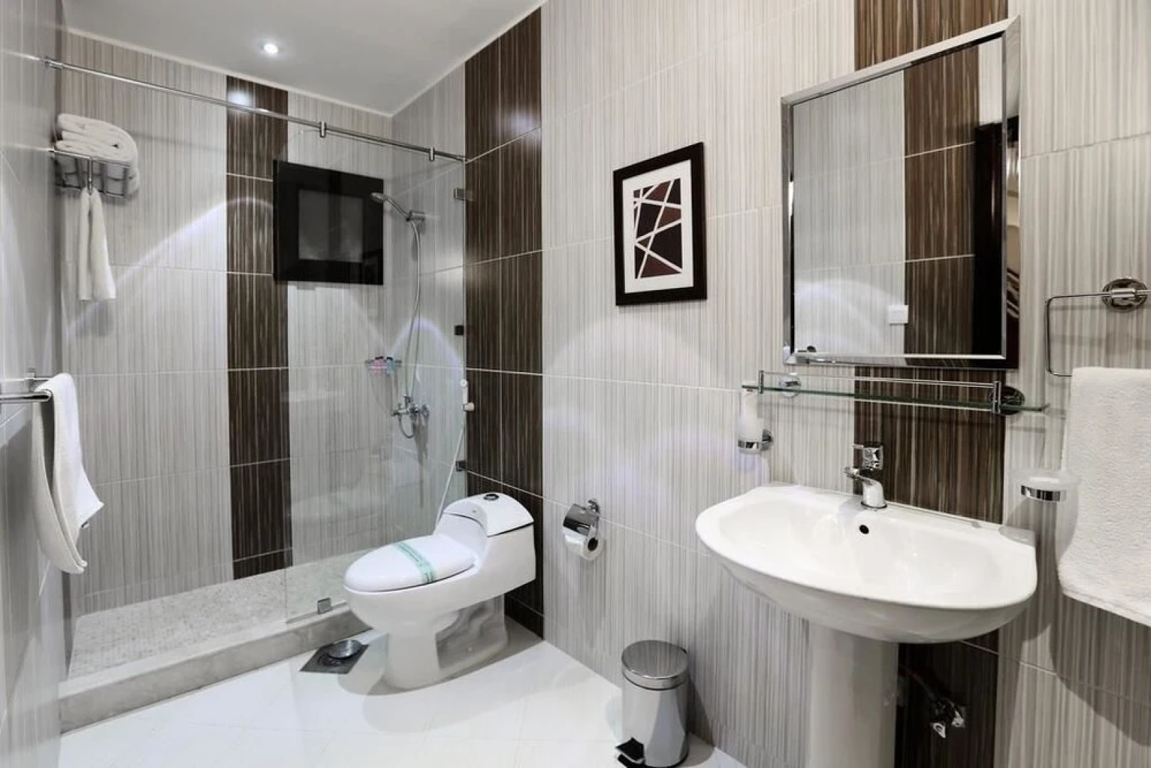 Aswar Hotel Suite Al Ulaya