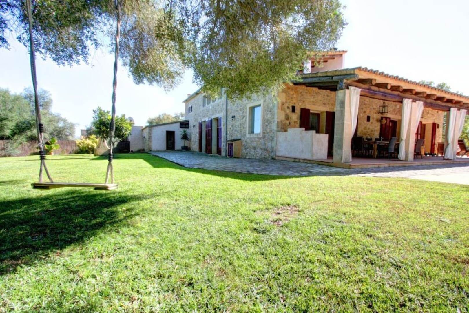 106039 - Villa in Porreres