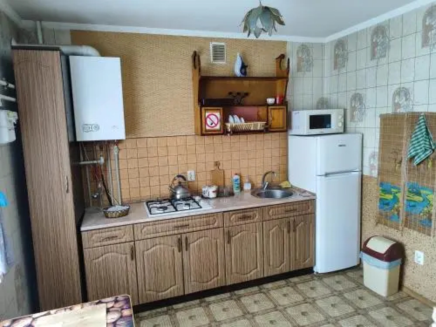 Apartment on Peremohy Street 8