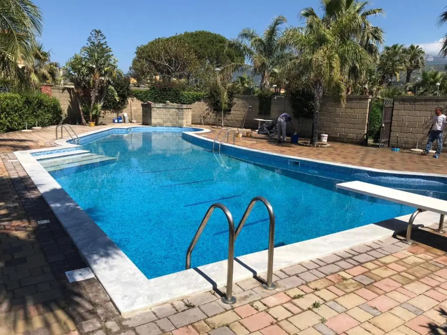 Rentopolis - Villa Amare