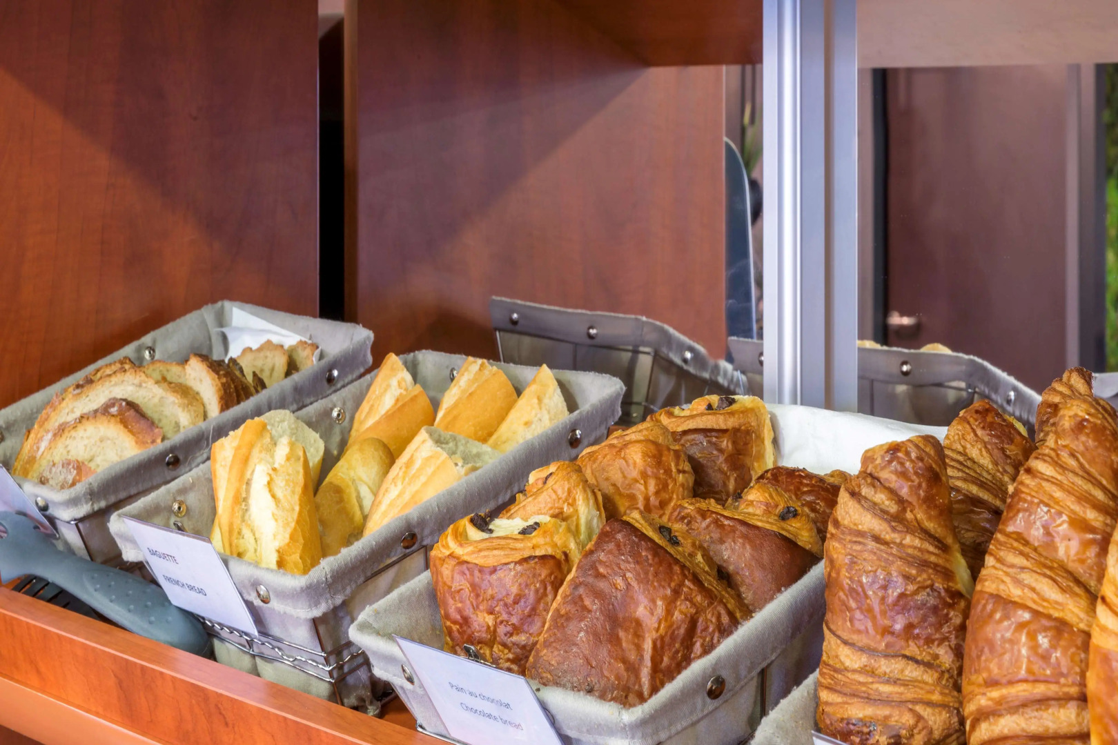 Sure Hotel by Best Western Saint-Amand-Les-Eaux