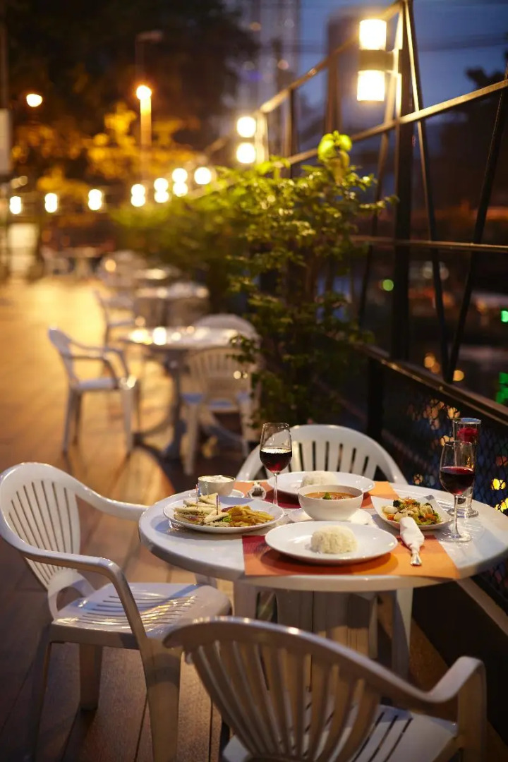 Anya Nana @ Sukhumvit