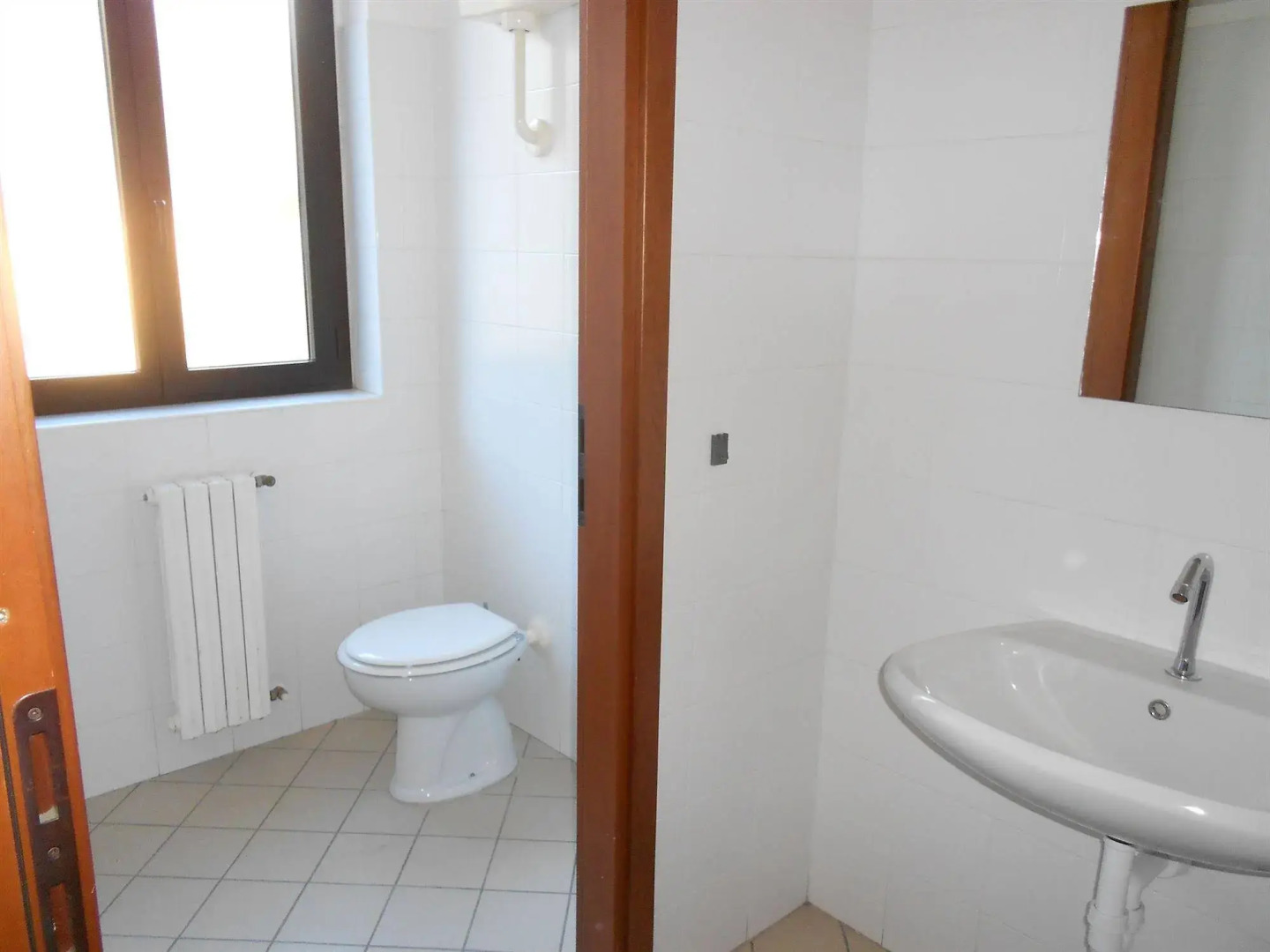 Lake Como Beach Hostel