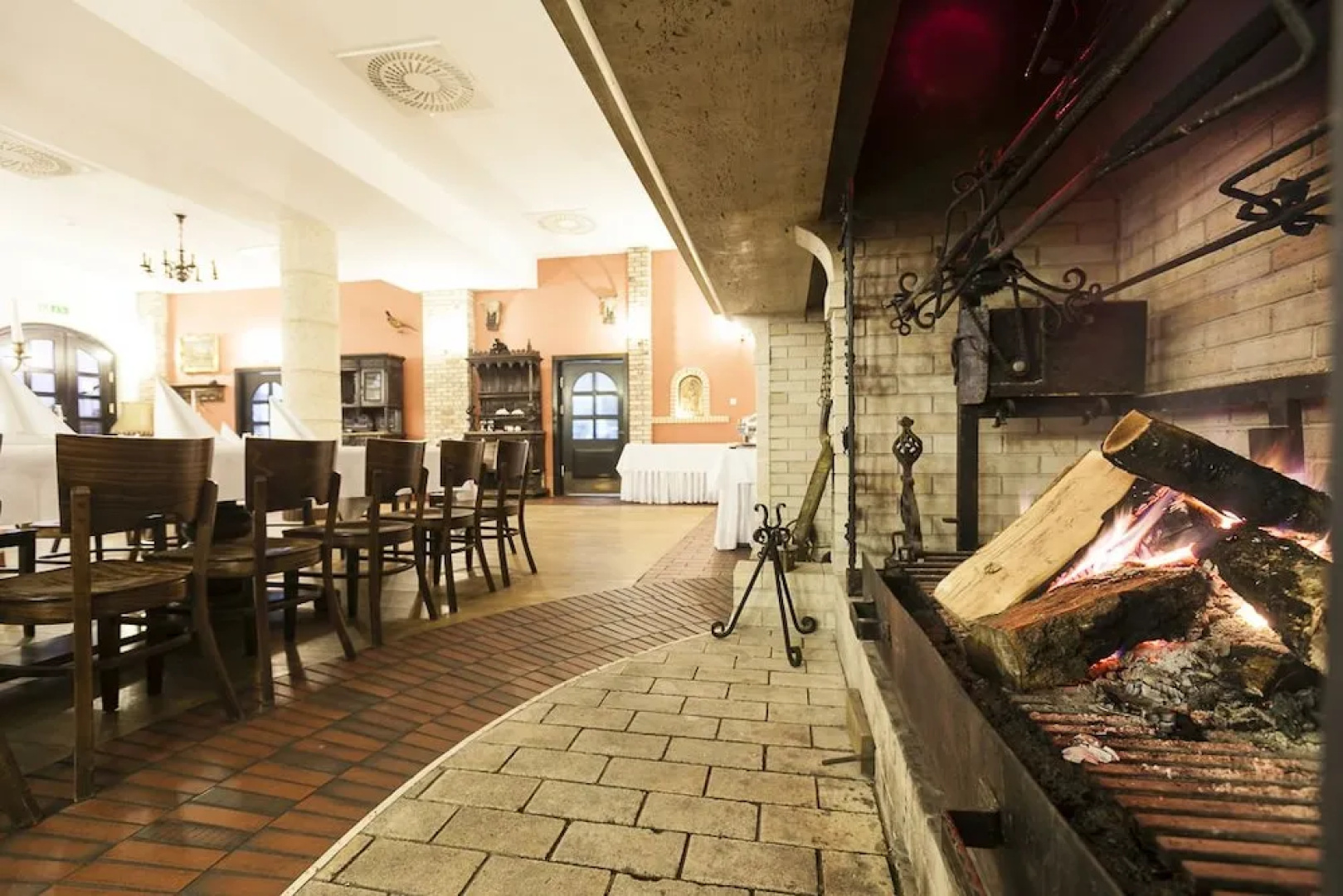 Fort Hotel