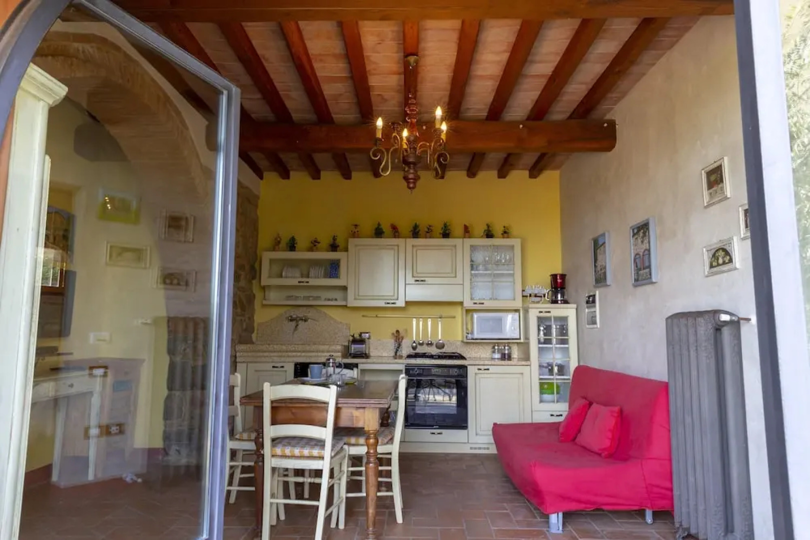 Villa With one Bedroom in Monte San Savino, With Wonderful Mountain View, Pool Access, Furnished Garden