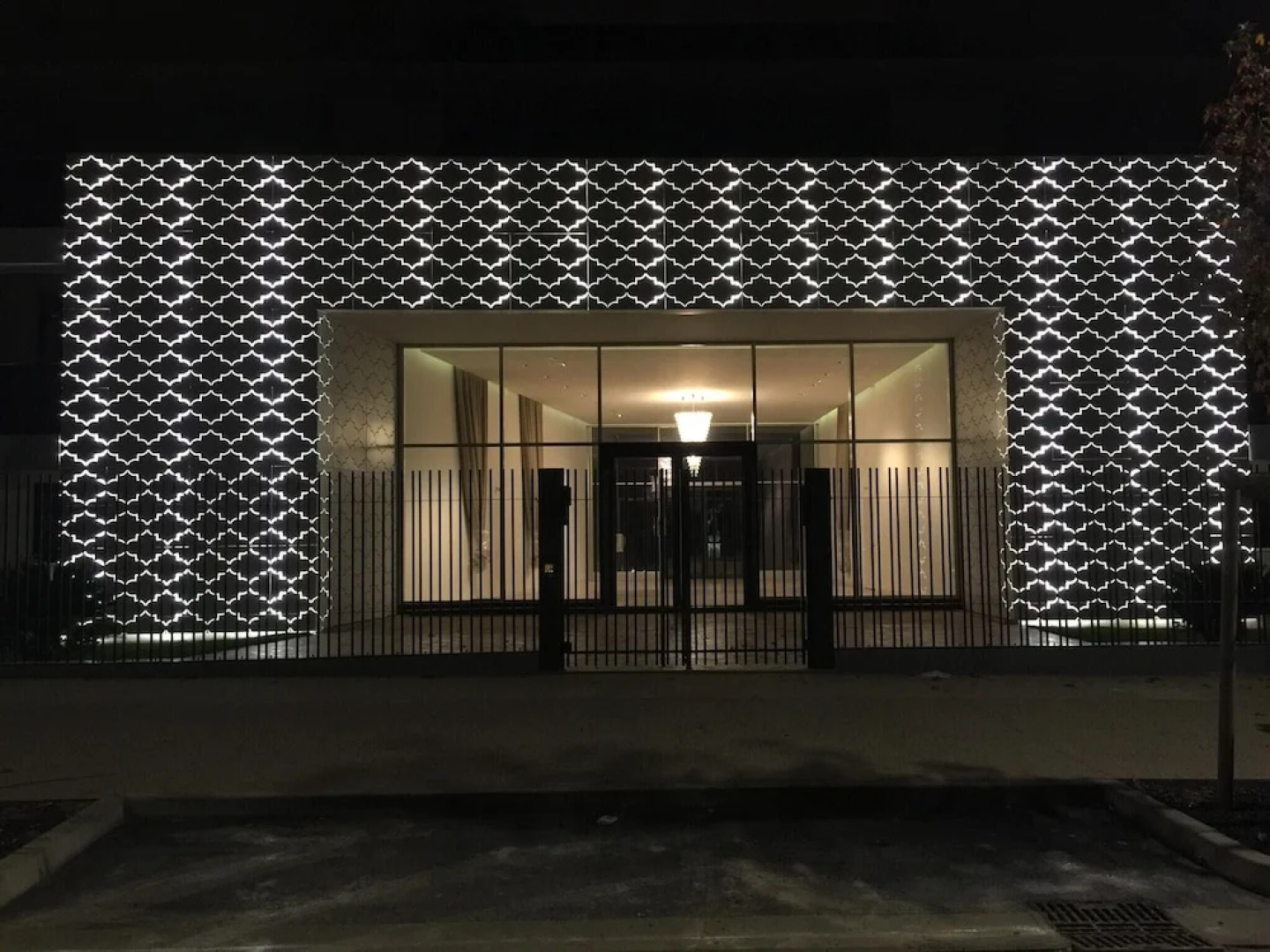 Apartment With one Bedroom in Lattes, With Wonderful City View, Pool Access, Furnished Terrace - 5 km From the Beach