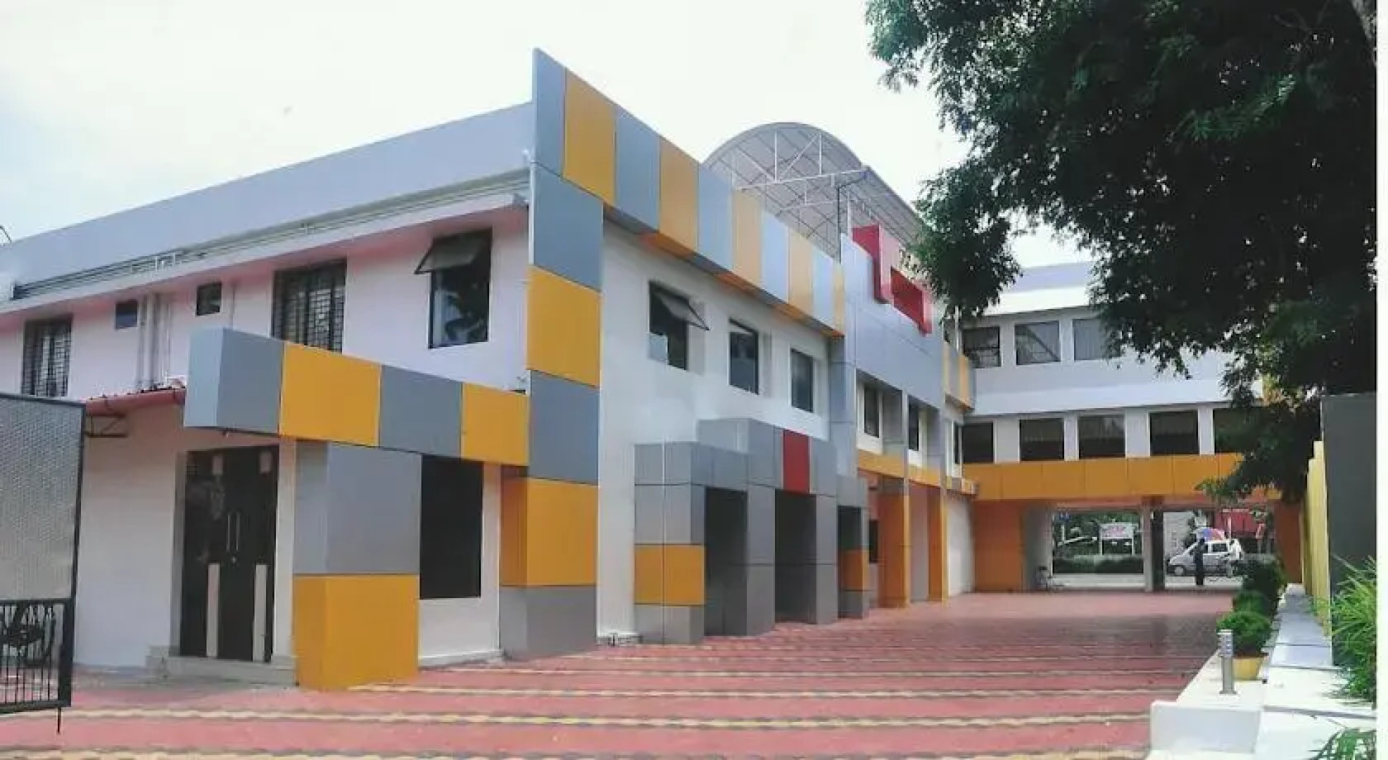 Silver Sands Residency