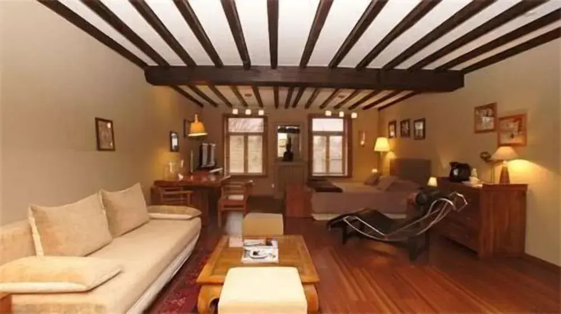 Logis Hôtel-Restaurant Le Moulin D'Artres