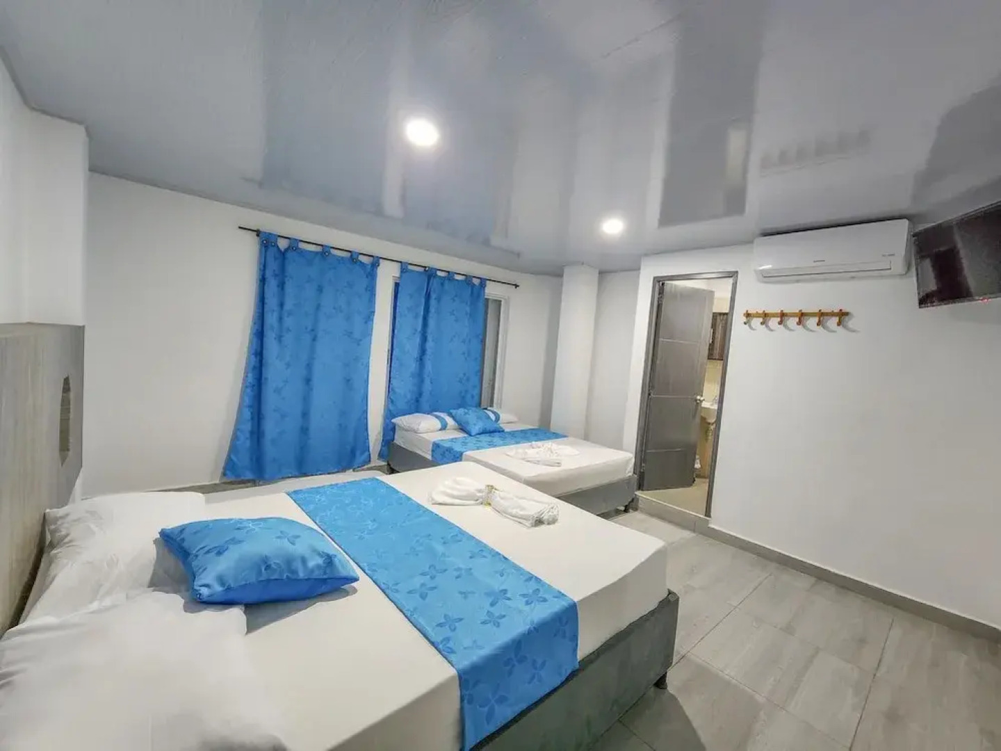 Miradores Del Paraiso