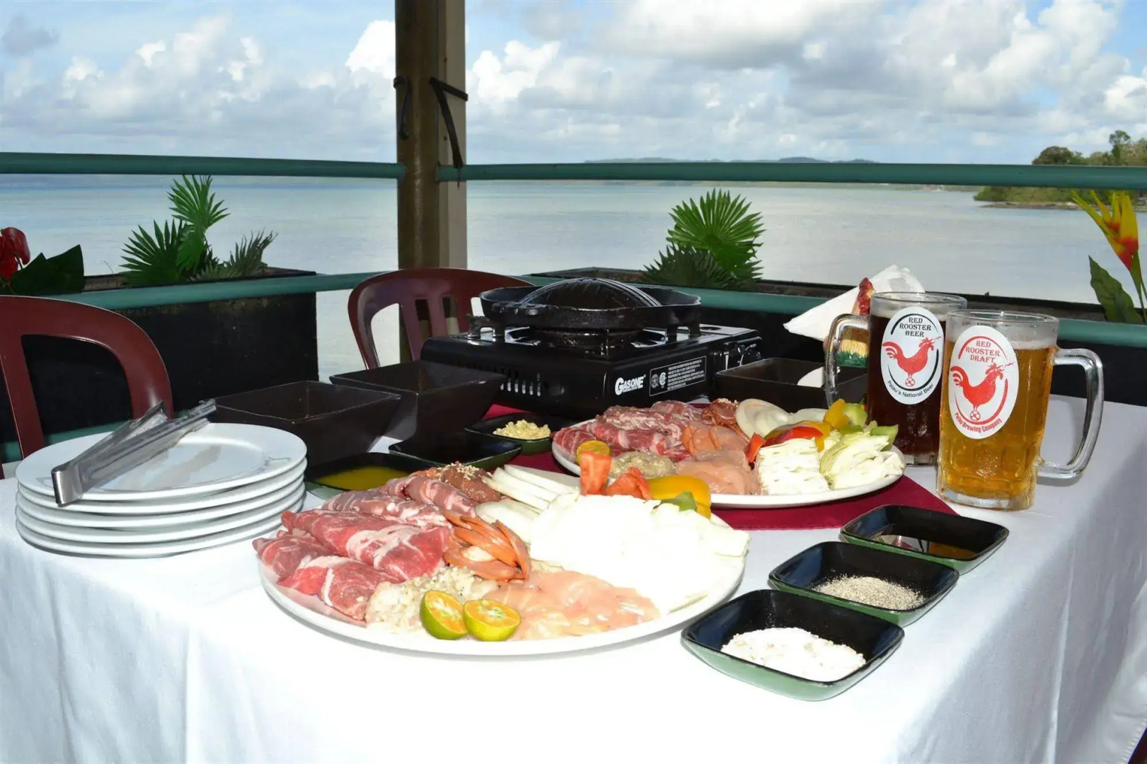 West Plaza Hotel by the Sea