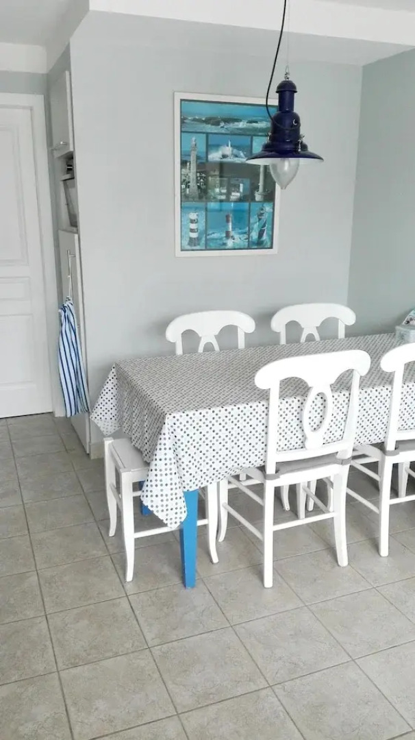 House With 2 Bedrooms in Guilvinec, With Pool Access and Enclosed Gard