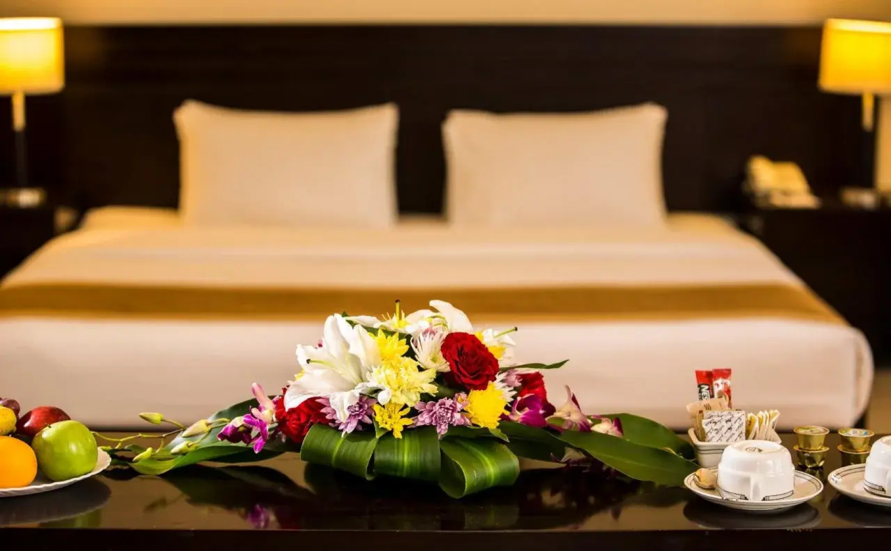 Monroe Hotel & Suites