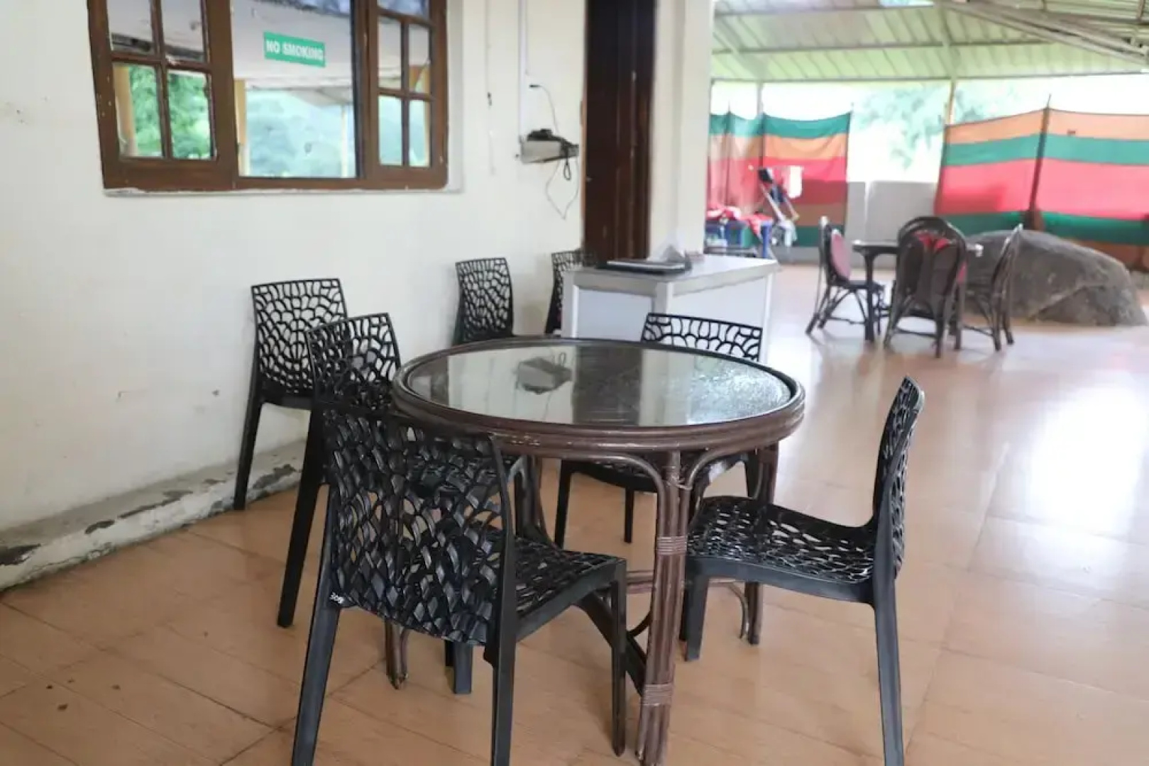 OYO 8367 Hotel The Woodz