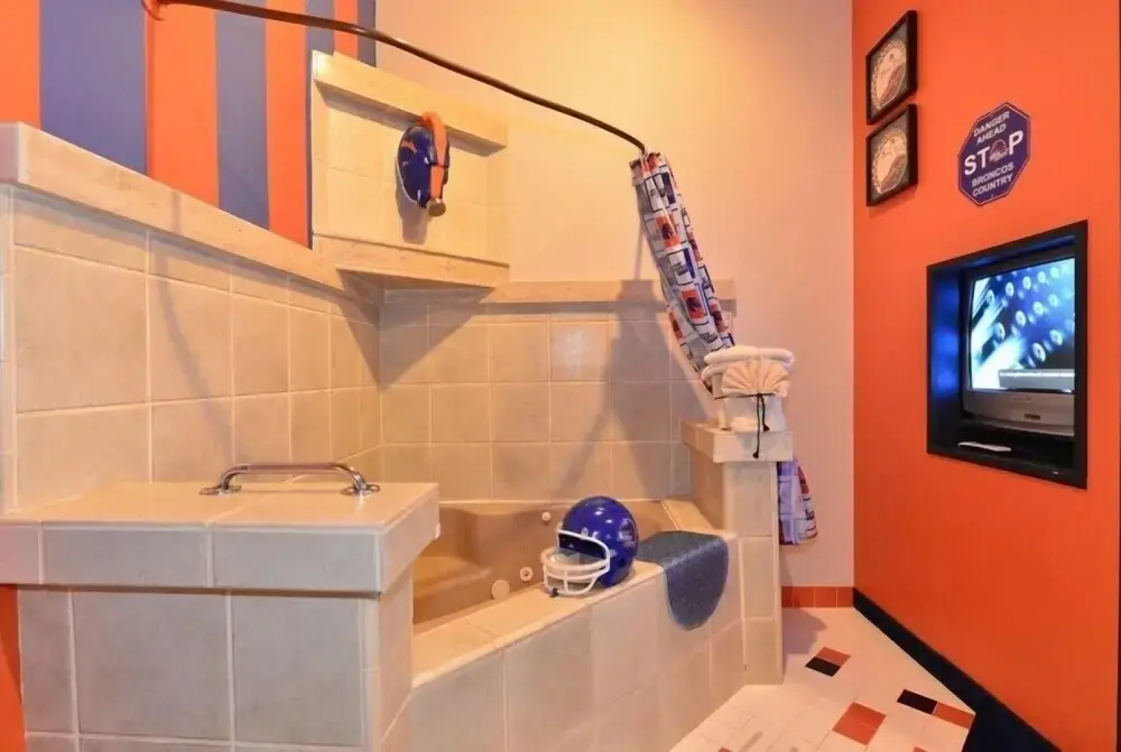 Anniversary Inn - Boise