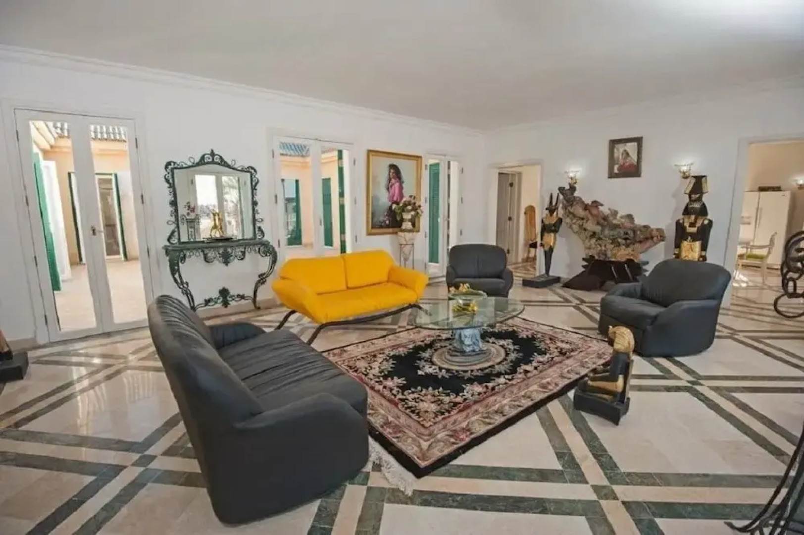 Chic 4-Bedroom White Villa for Rent in El Gouna Egypt