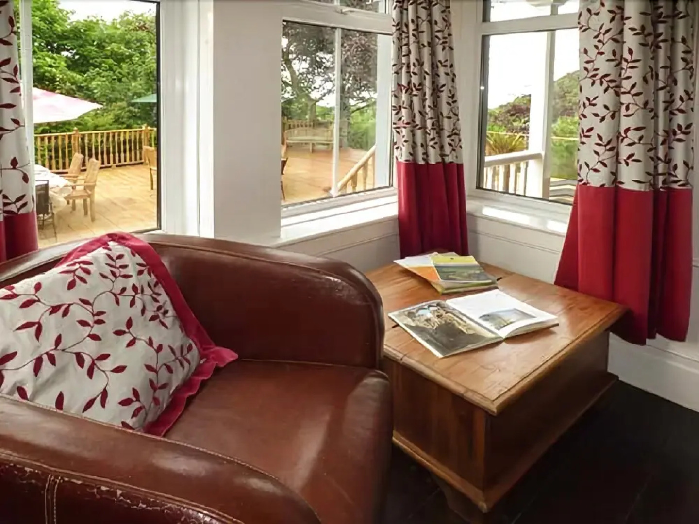 Bryn Berwyn Country House