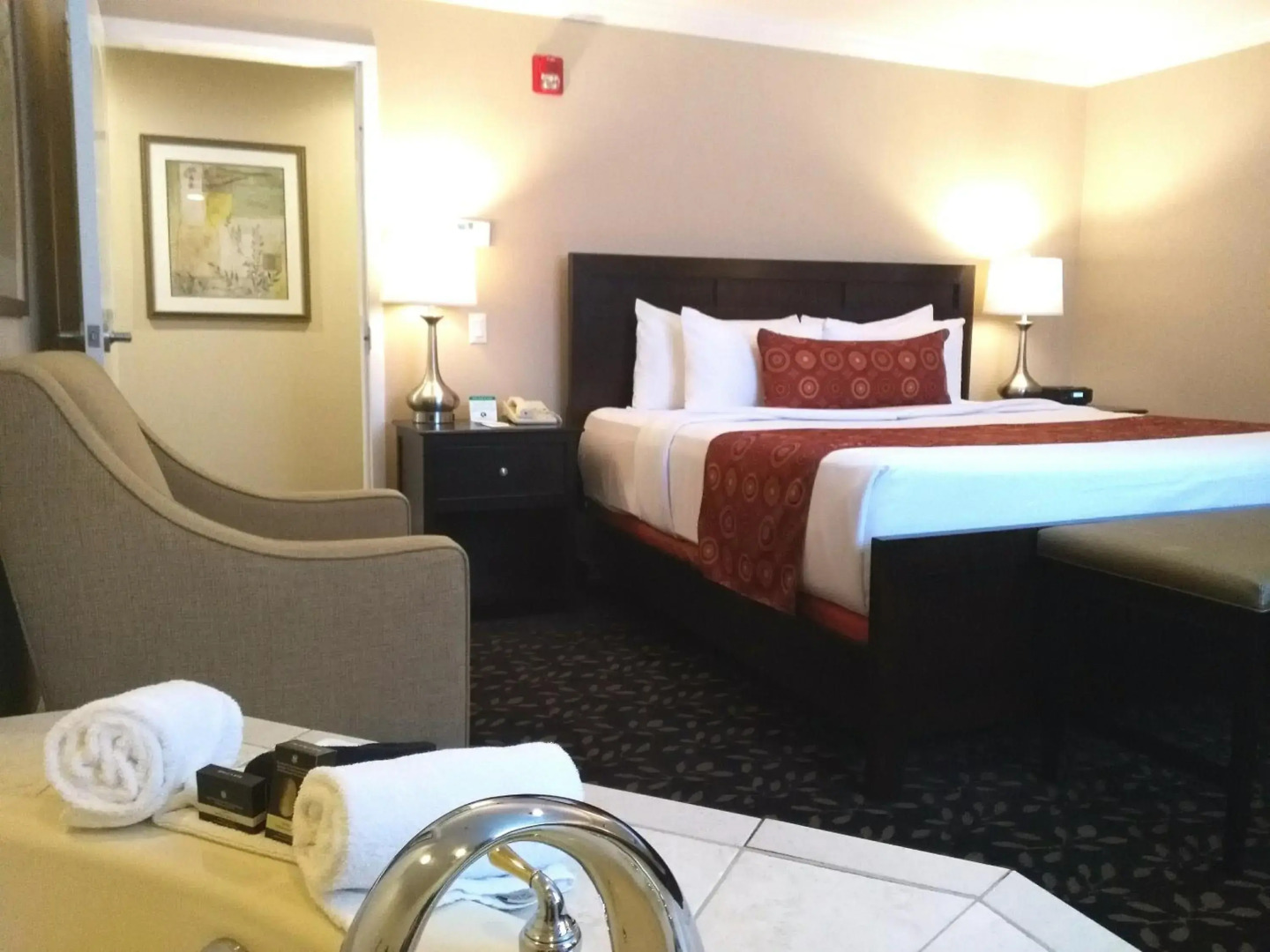 The Wilshire Grand Hotel