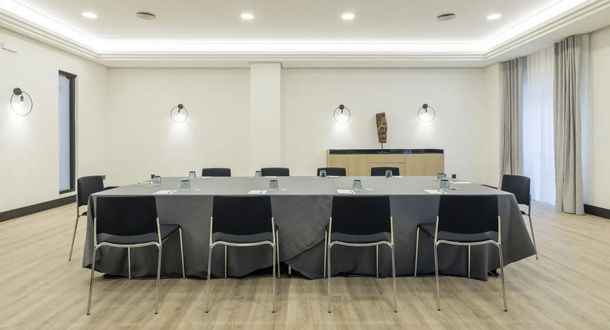 Hotel ILUNION Alcora Sevilla