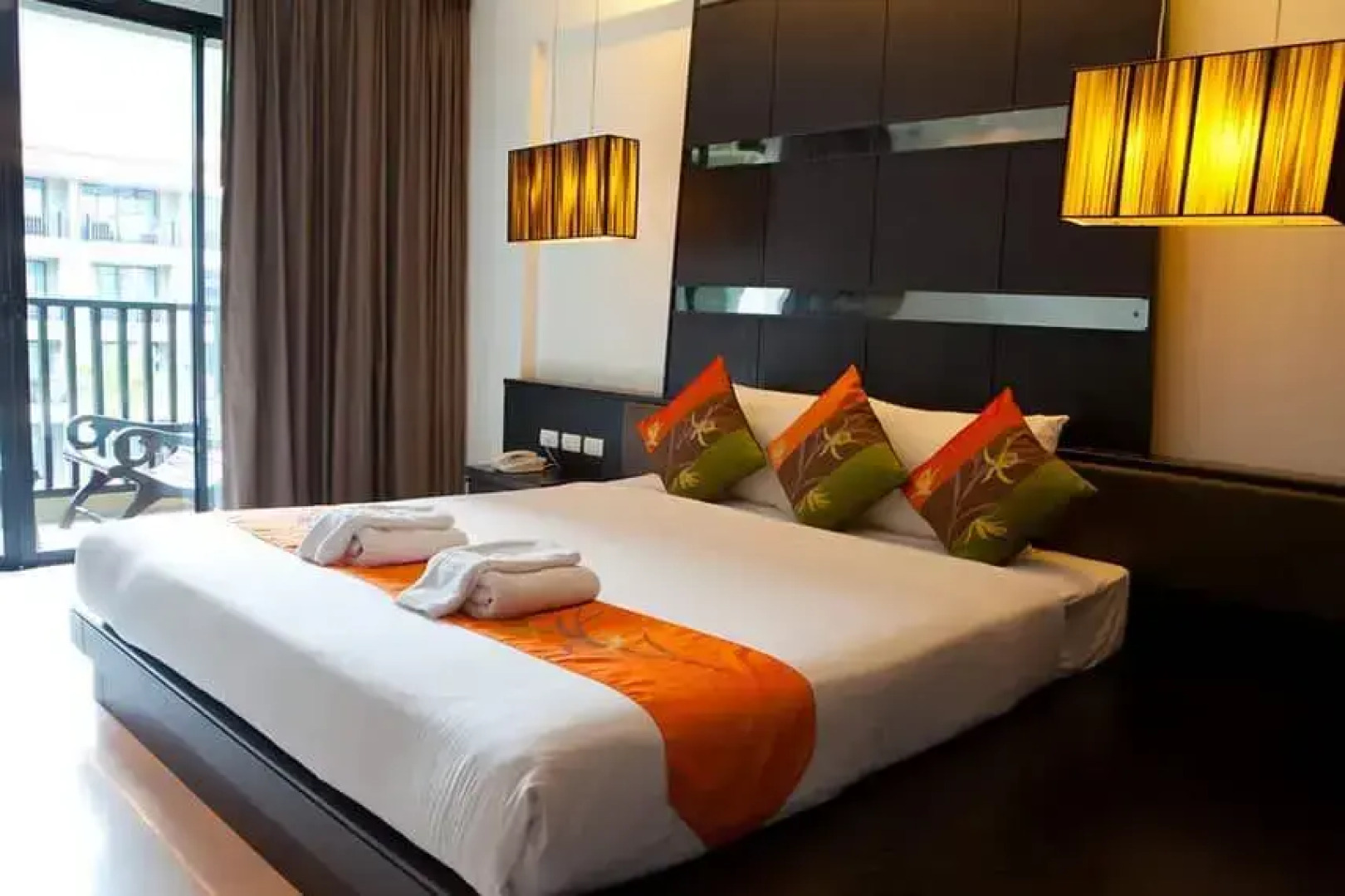 Razia Inn Hotel And Banquet