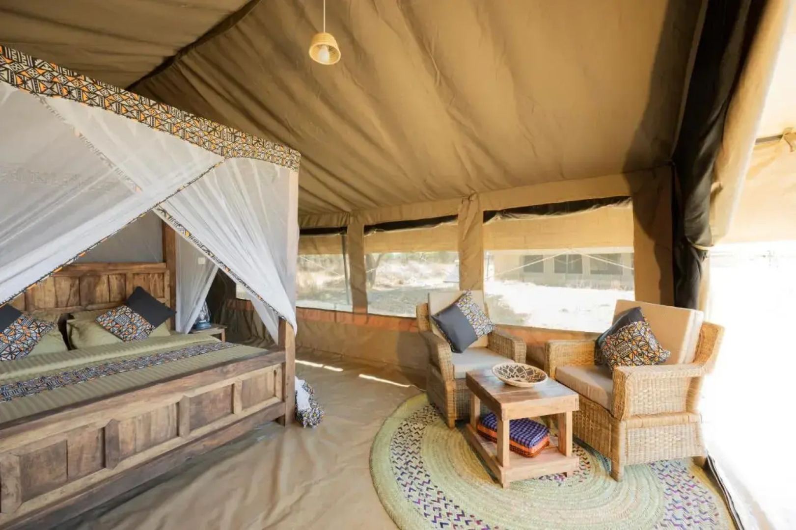 Africa Safari South Serengeti Ndutu Ngorongoro - Wildebeest migration now arrived!