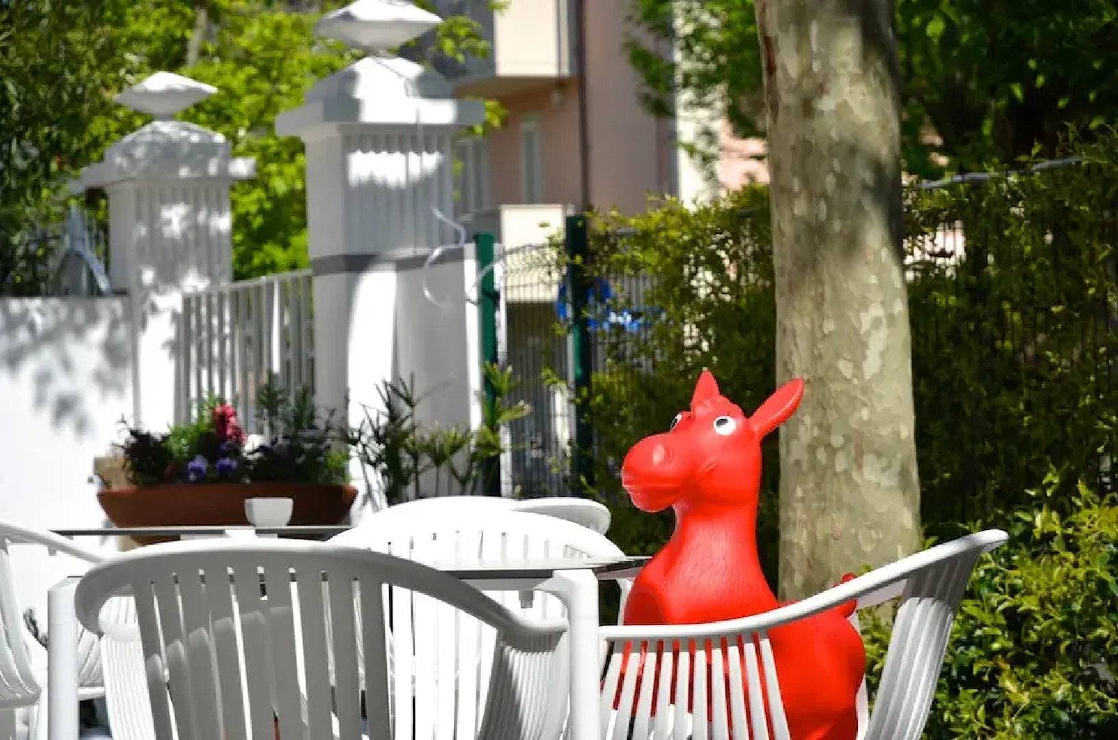 Petit Hotel - Hotel a 3 stelle a Lido di Camaiore