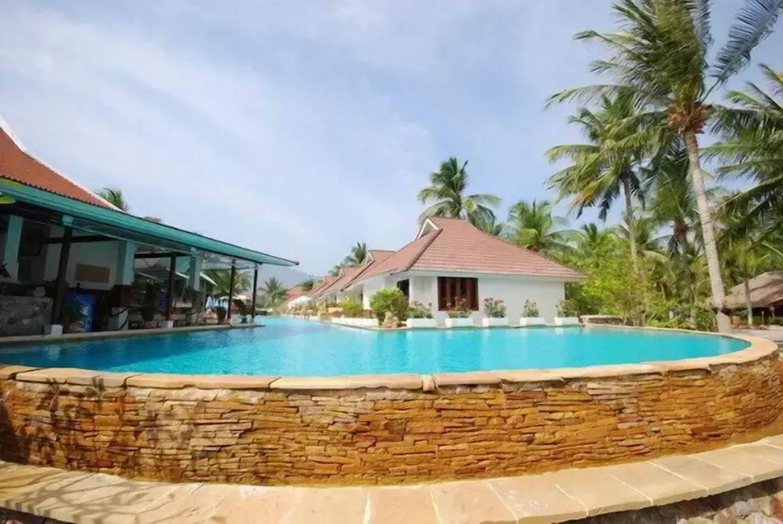 Privacy Beach Resort & Spa