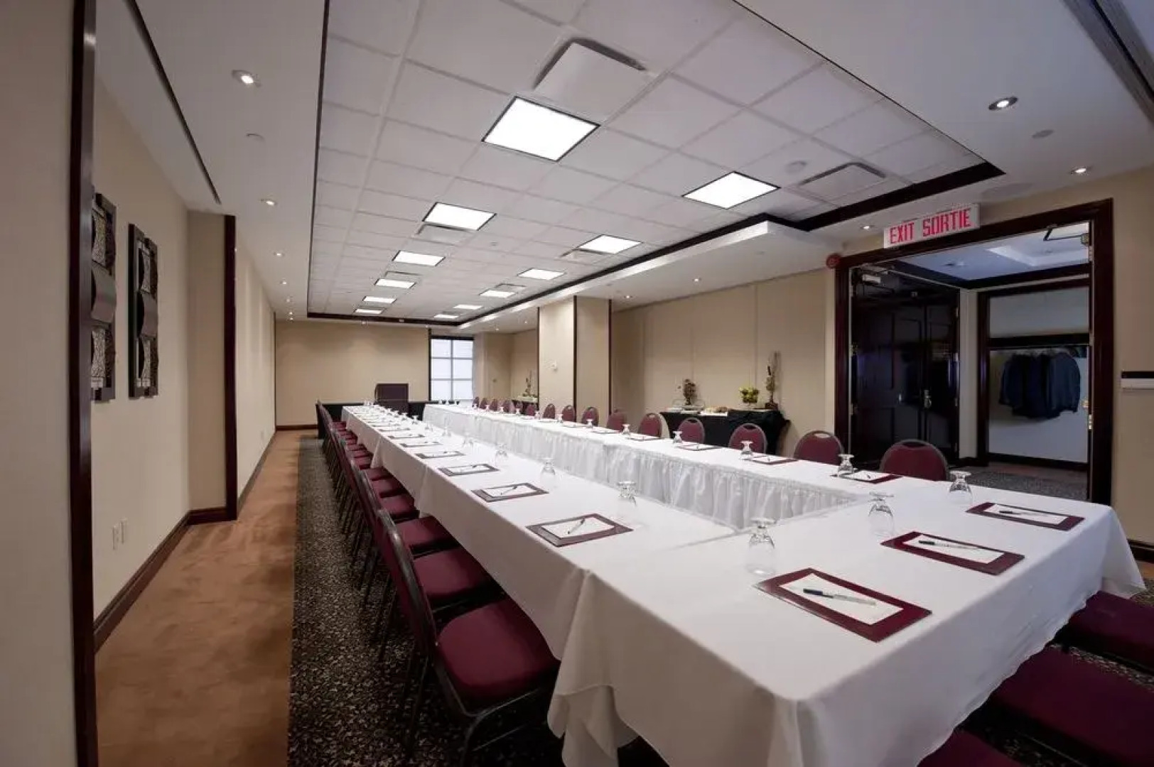 Capital Hill Hotel & Suites