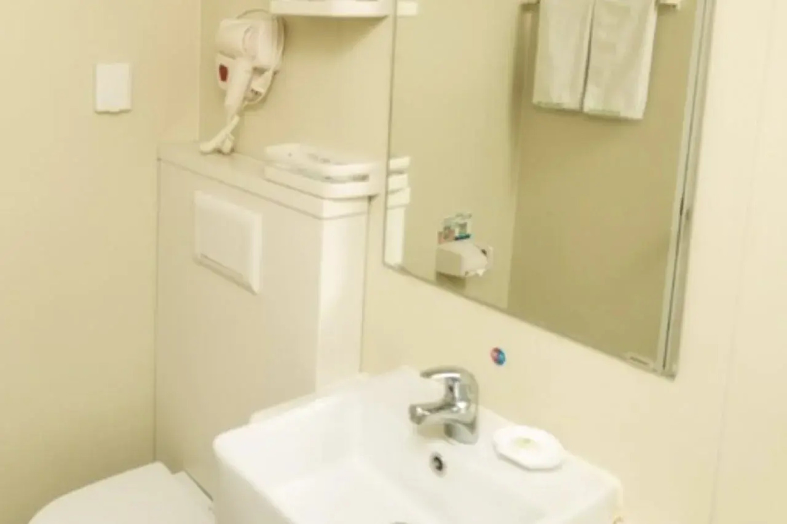 GreenTree Inn QinYang Middle HuaiFu Road Express Hotel