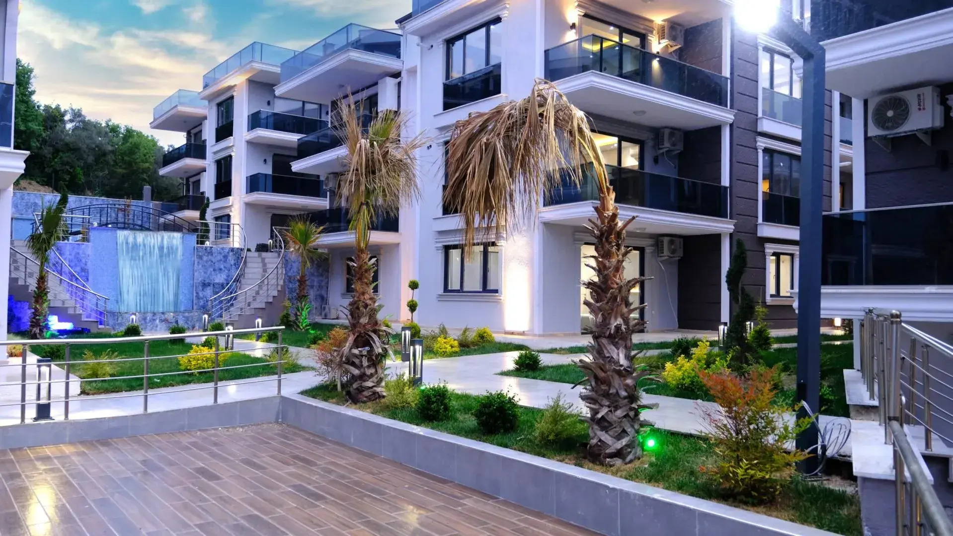 Flower City Suites