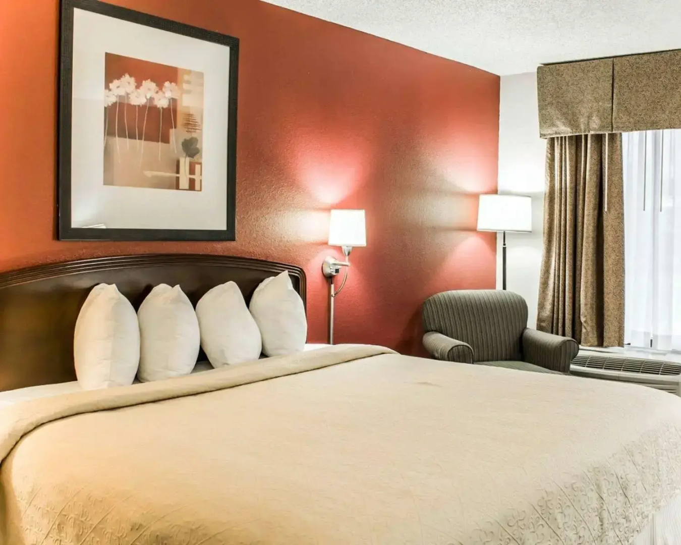 Quality Inn Roanoke Rapids