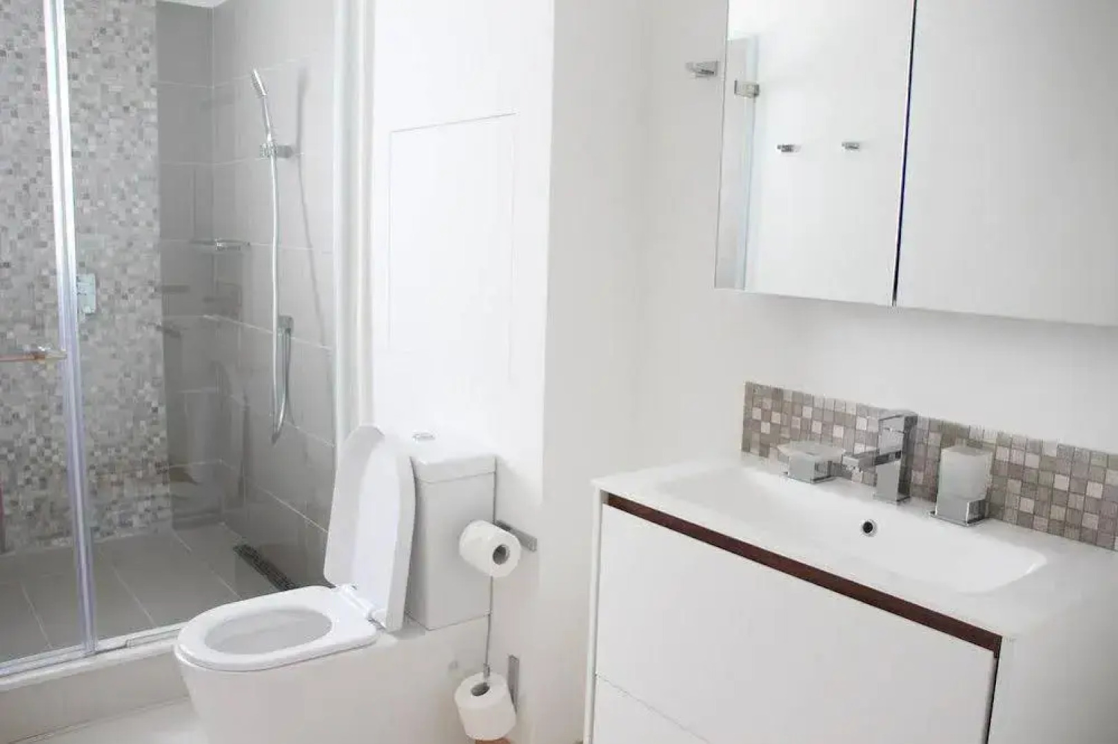 L'Escale Beachfront Residences