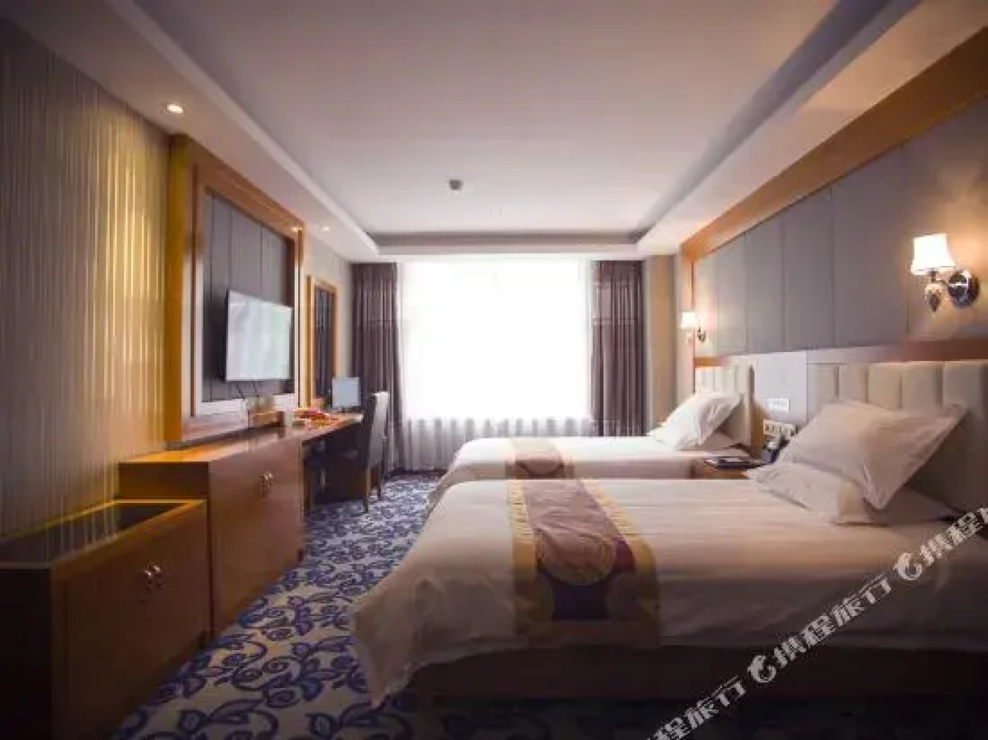 石河子华瑞商务酒店