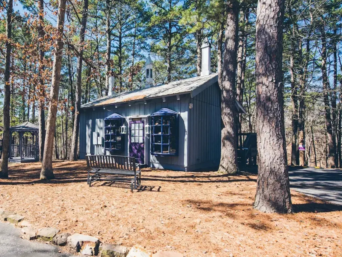 Hogsveil Cottages - Harry Potter Themed