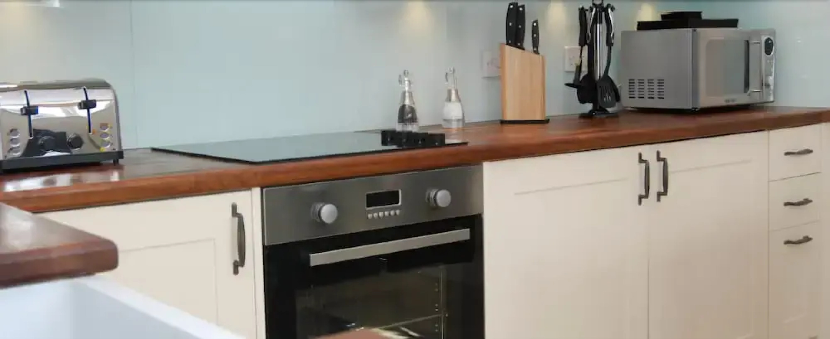 Fuller's Hill Cottages