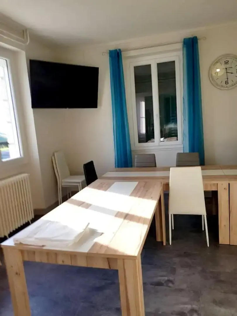 House With 7 Bedrooms in Montsalvy, With Enclosed Garden and Wifi - 55 km From the Slopes