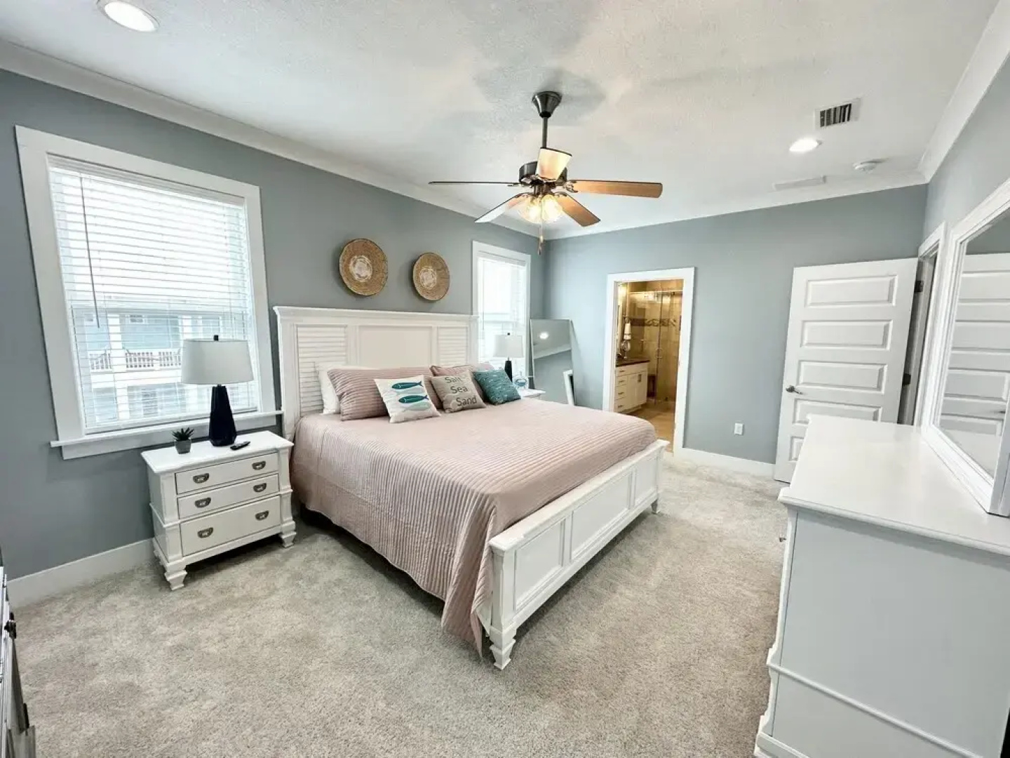 Sugar Beach Retreat 4 Bedroom Home by RedAwning