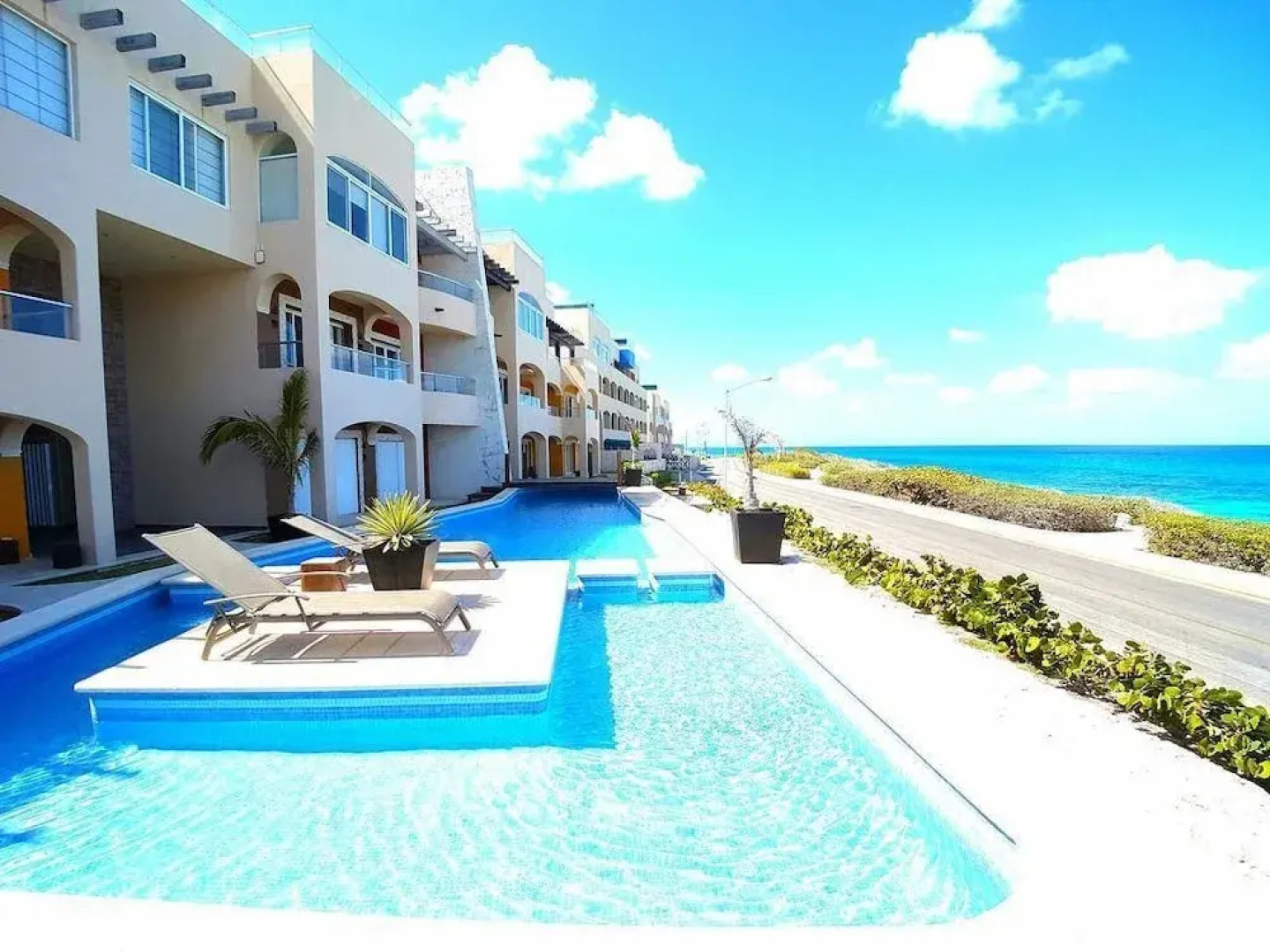 Isla 33 - Two Bedroom Villa 2201