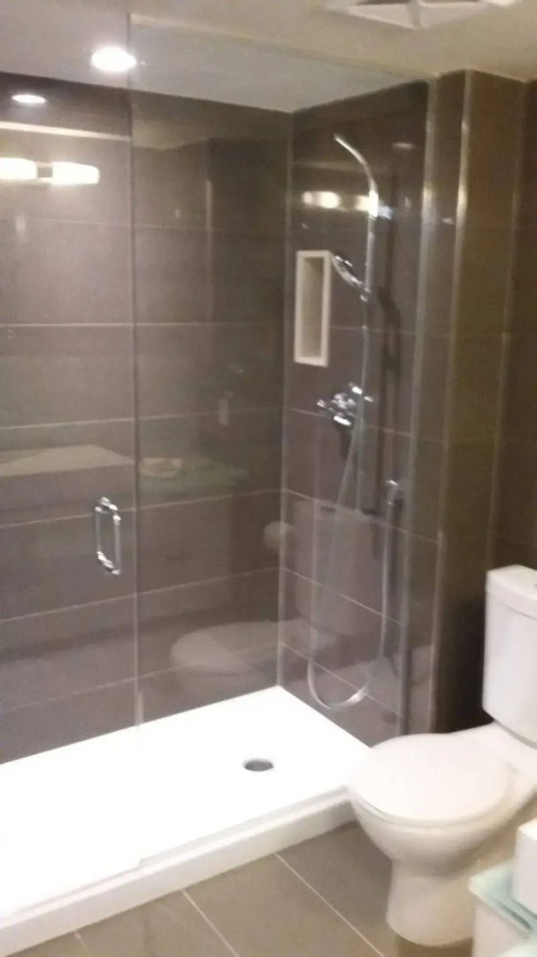 Park Suites Toronto Front Street West