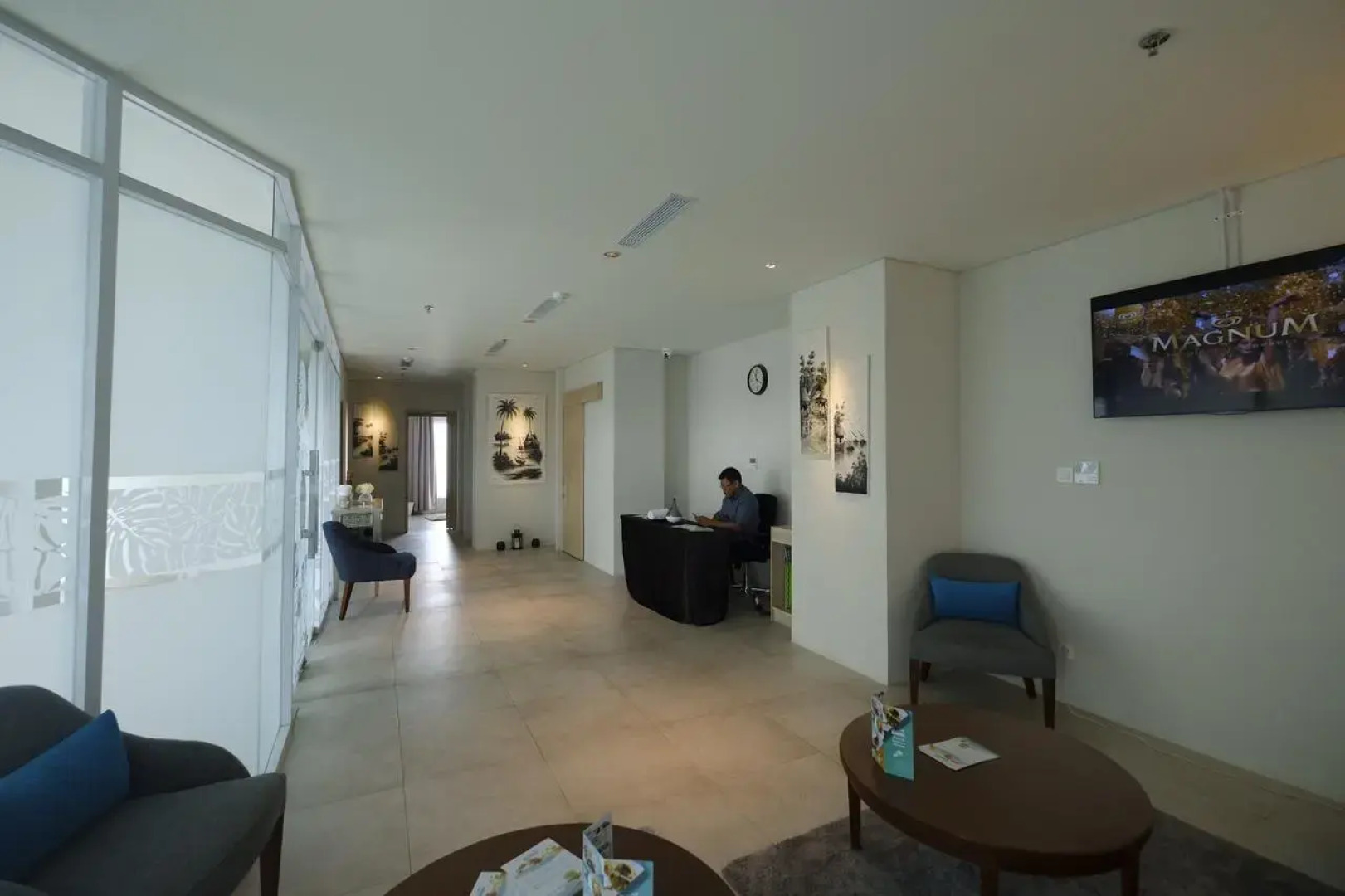 Hotel AYOLA Lippo Cikarang