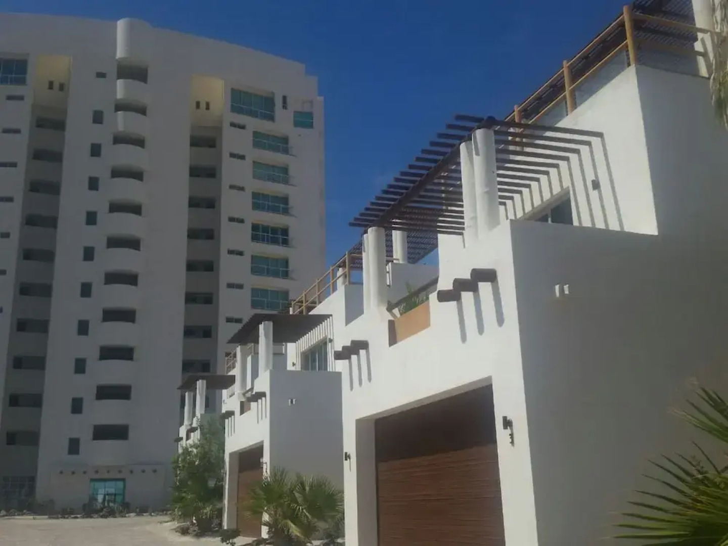 Luna Blanca by Kivoya