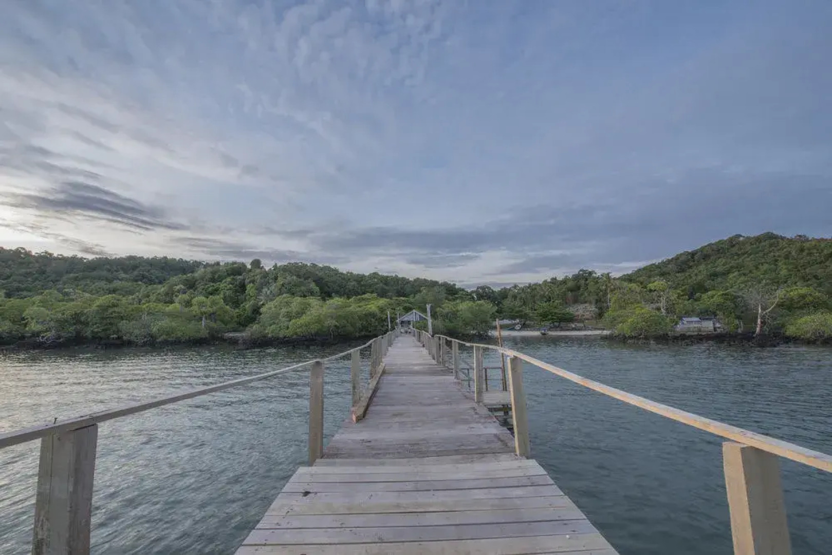 Sari Pacifica Resort & Spa Sibu Island